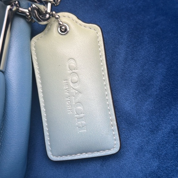 Coach Pillow Tabby Ombre 26 - Picture 3 of 11